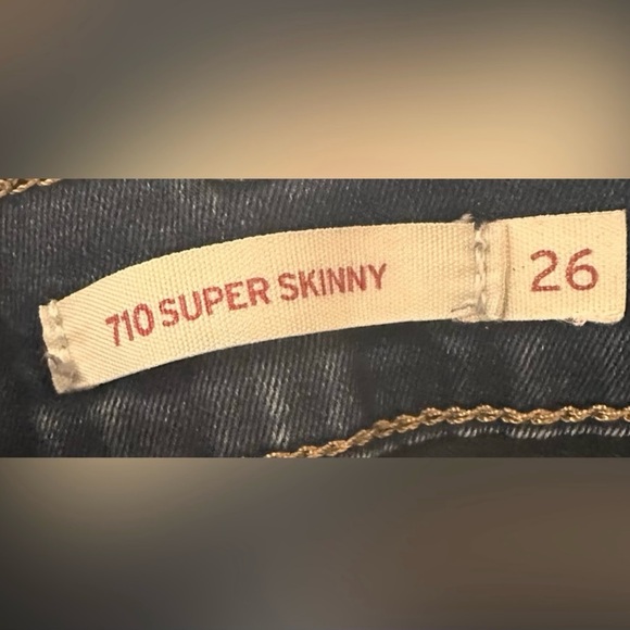 Levi’s 710 Super Skinny Jeans - Picture 4 of 6